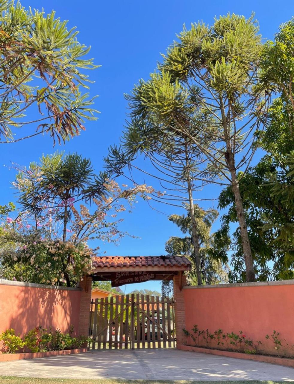 Chacara Recanto Da Familia Holiday home *